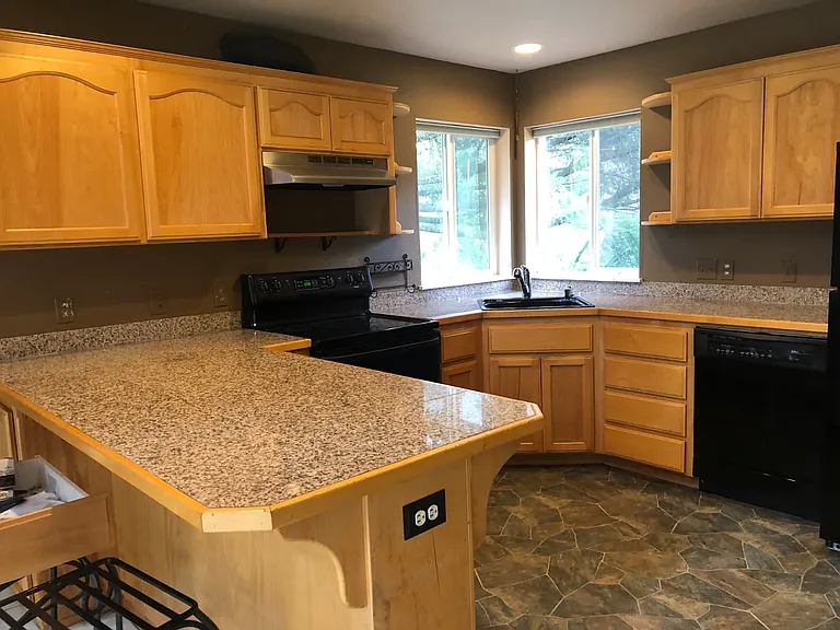 7204 Browns Mountain Rd — Photo 6