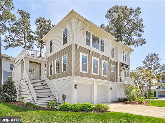 4th image of 30204 Seaglass Way