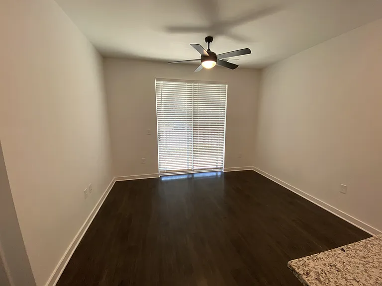 The Wren Apartments — Photo 166