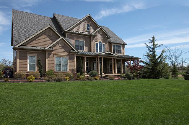2nd image of 2905 Fretz Valley Rd