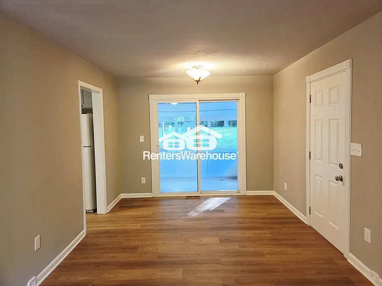36 Hunting Creek Dr — Photo 6