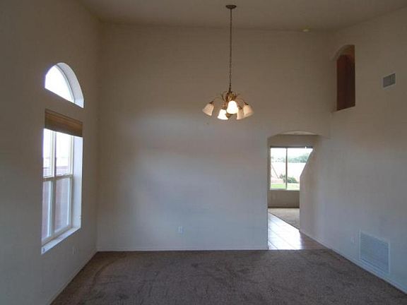 4th image of 10128 Calle Chulita NW
