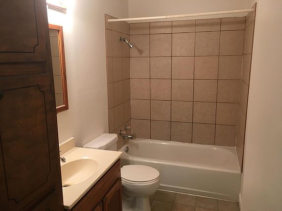 5th image of 1226 Lampkin St