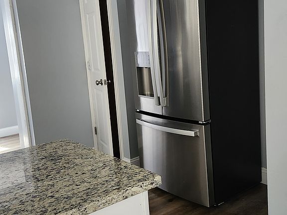 3rd image of 327 E 20th St #0