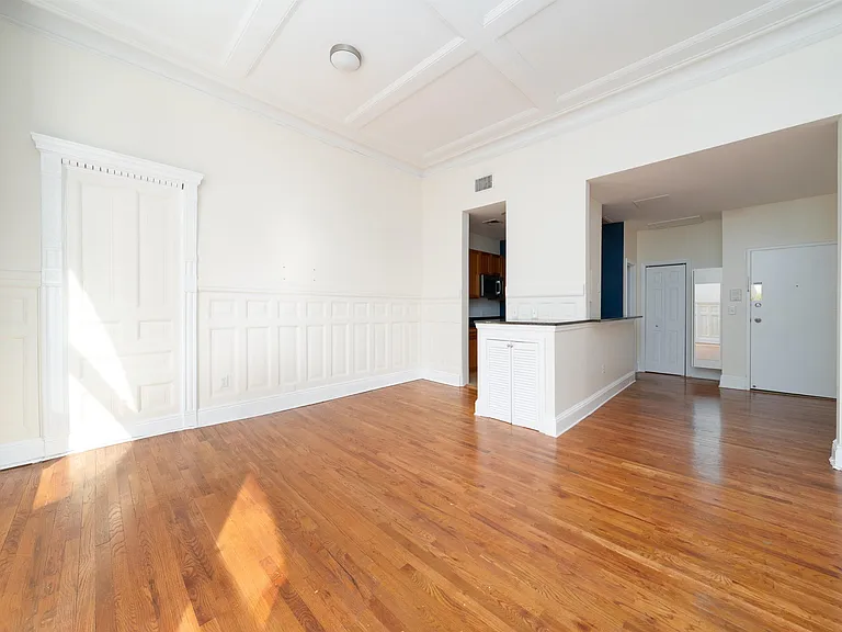 167 Wayne St #206A — Photo 5
