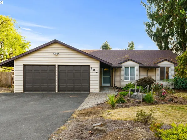 202 Frances St, Molalla, OR 97038