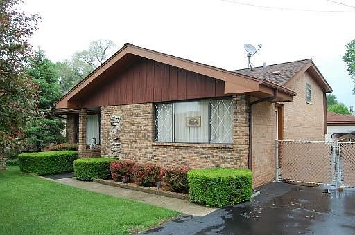 1st image of 10853 S Nashville Ave