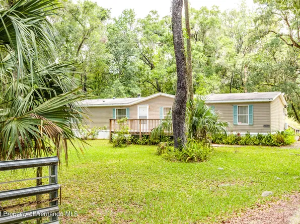 18153 Lake Lindsey Rd, Brooksville, FL 34601