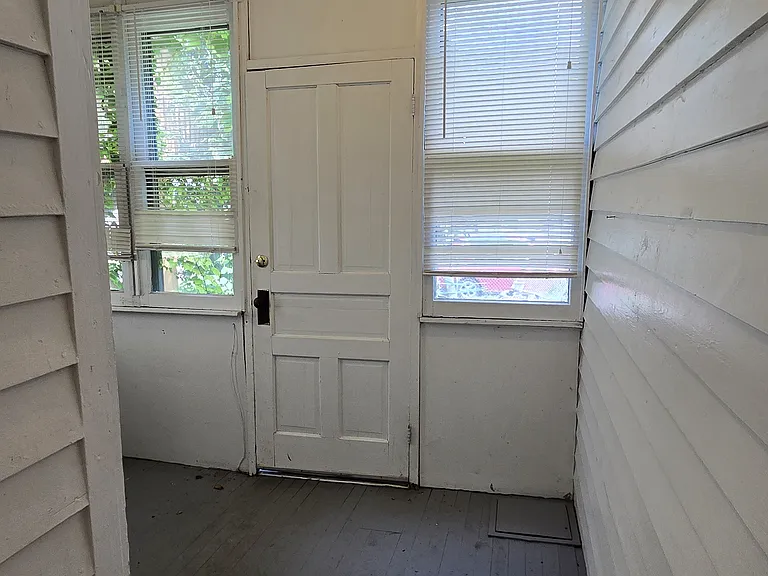 Mud Room (1st floor rear)