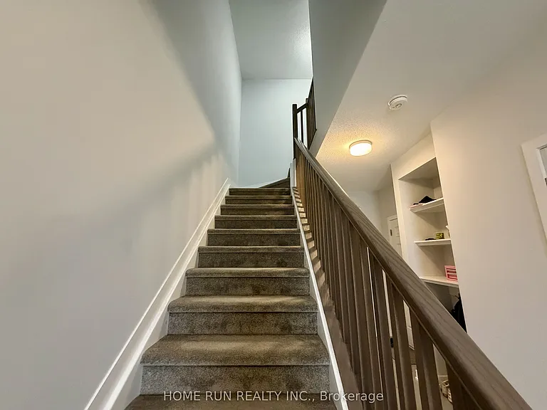 216 Billrian Cres — Photo 14
