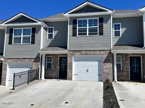 26 Moon Rock Ct, Johnson City, TN 37615