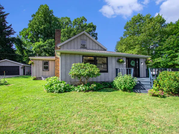 13200 Lubke Rd, New Buffalo, MI 49117