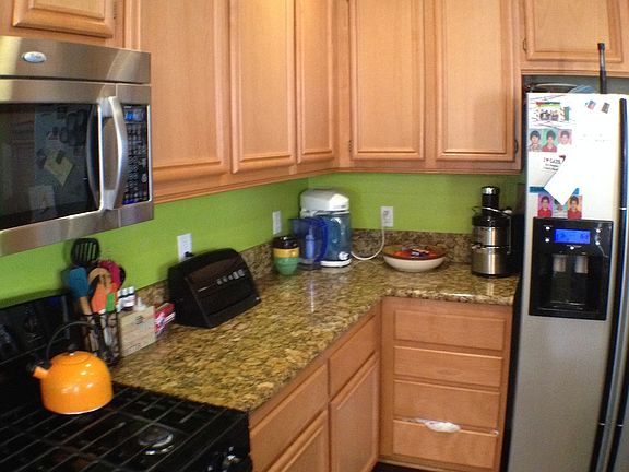 3rd image of 275 Riverdale Ct APT 367