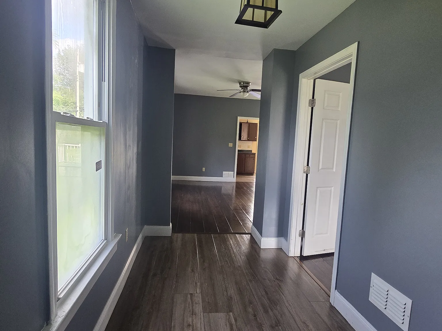 3 bed, $1,500 — Photo 4