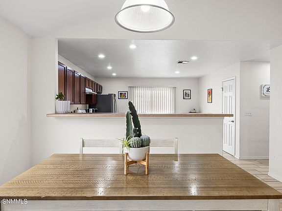 5th image of 4992 Bosworth Rd