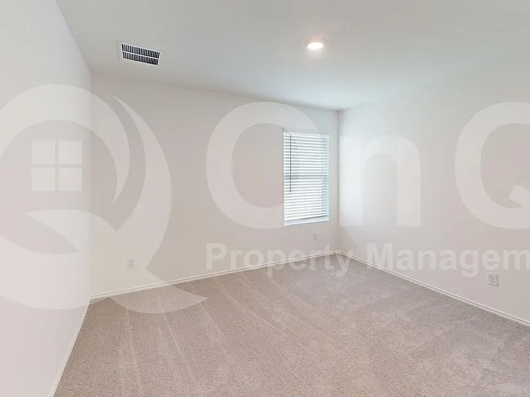 17805 Wrens Nest Way — Photo 7