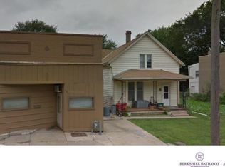 2106 S 10th St, Omaha, NE 68108