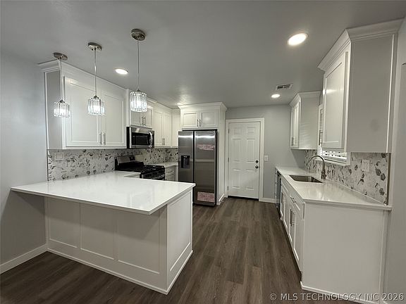 3rd image of 5641 S Trenton Ave