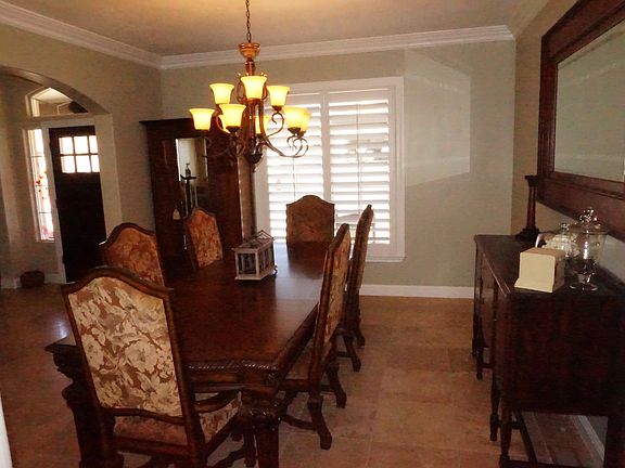 Formal Dining 