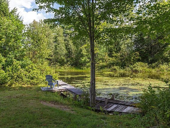 4th image of 7 Northwood Lake Road