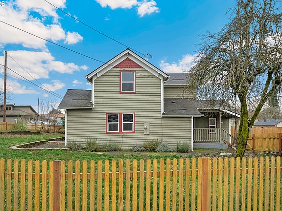 2nd image of 357 N Yamhill St