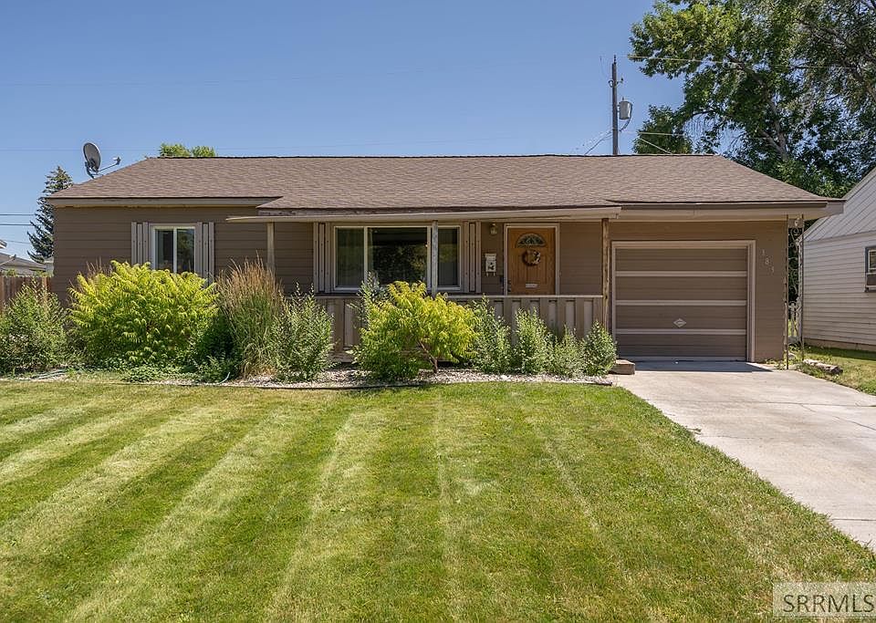 1st image of 385 Tendoy Dr