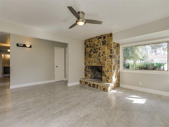 5th image of 1711 Windchime Dr