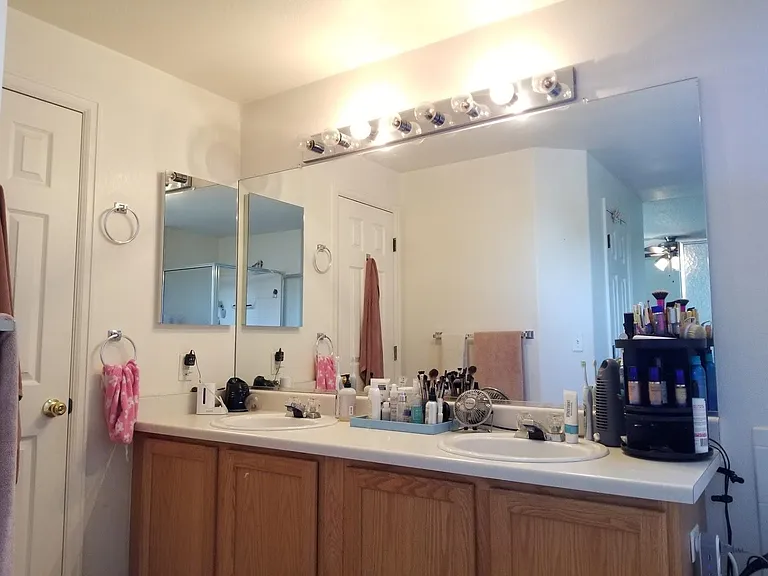 1404 Lombardi St — Photo 5