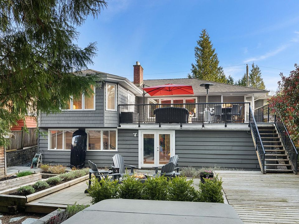 1st image of 956 Belvista Cres