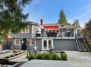 956 Belvista Cres, North Vancouver, BC V7R 2B4
