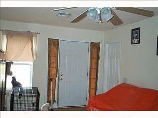 2nd image of 2524 S Saint Clair Ave