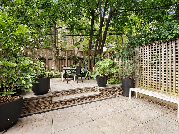 3rd image of 131 Saint Johns Pl #Gfl