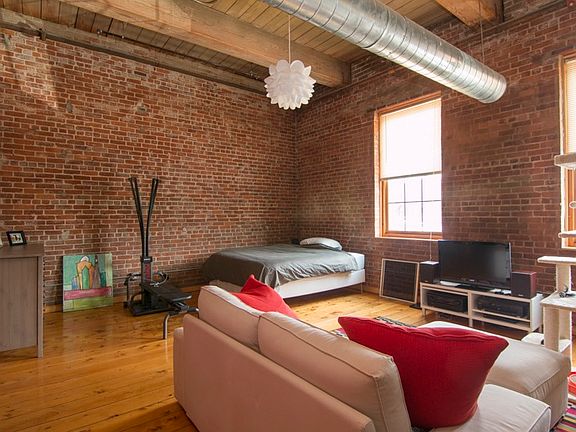 5th image of 125 Goff Ave Unit 8306