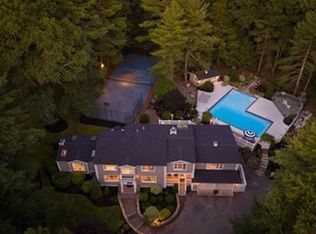 70 1st Parish Rd, Norwell, MA 02061