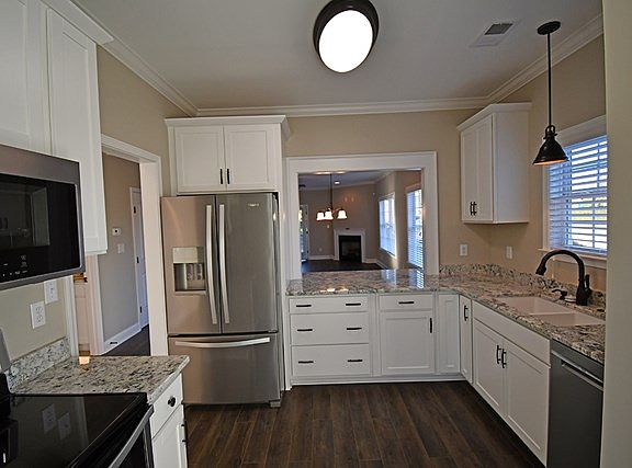 4th image of 219 Dry Branch Court