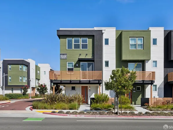 591 Pilgrim Dr, Foster City, CA 94404