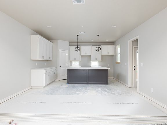 2nd image of 2136 PANIOLO DR