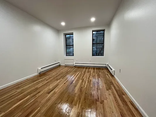 Rented by ORMIAN REALTY GROUP LLC | media 17