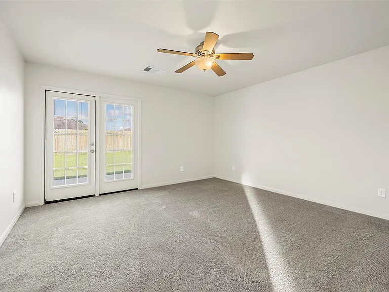 20803 Bastion Settle Dr — Photo 14