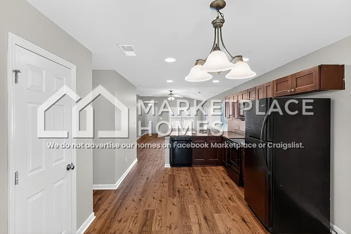 203 Sedgewick Dr — Photo 7