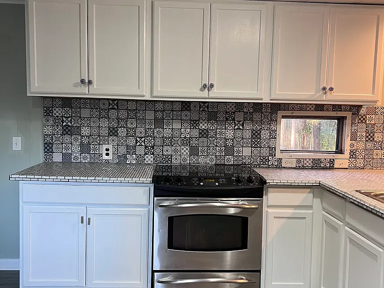 6718 Betty Ln — Photo 9