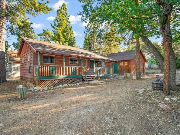 576 Holmes Ln, Sugarloaf, CA 92386
