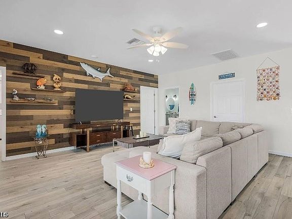 5th image of 4885 E Riverside Dr