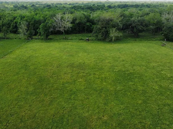 6707 Fm 1728, Boling, TX 77420