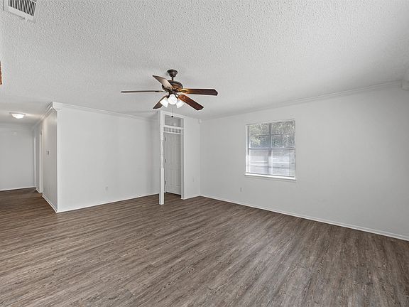 4th image of 1374 Saffle Rd