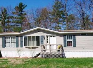 27 Beech St, Loudon, NH 03307