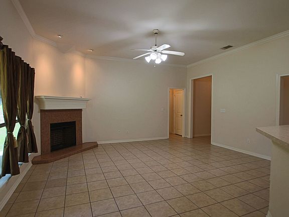5th image of 3109 Vineyard Ave