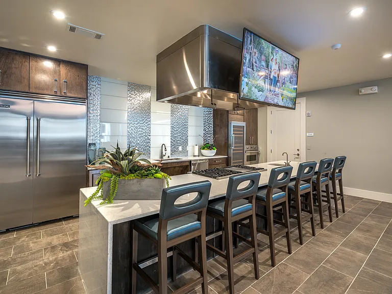 Overture Plano 55+ Apartment Homes — Photo 36