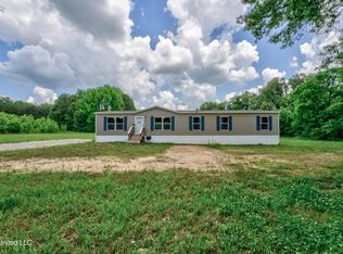 321 McClyde Rd, Como, MS 38619
