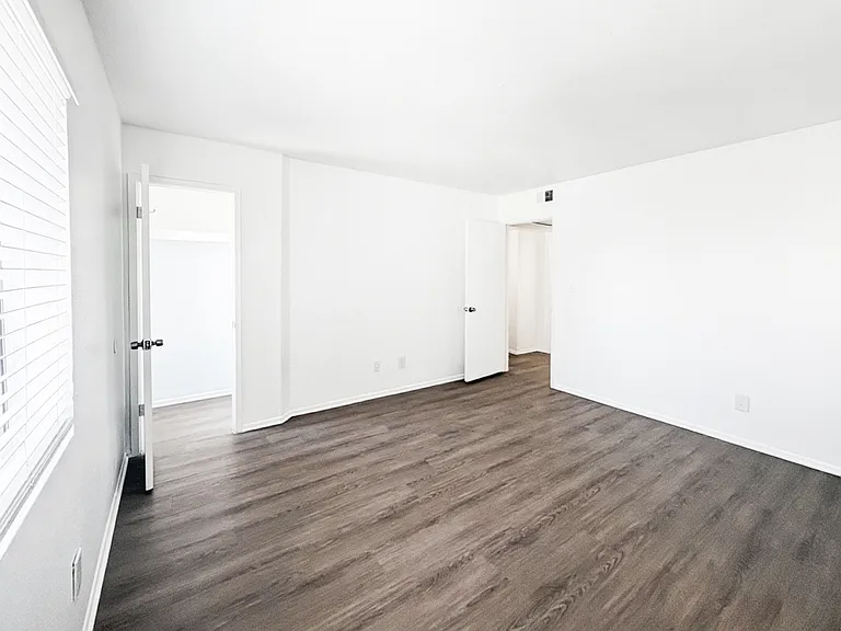 13020 N 21st Pl #U08 — Photo 10
